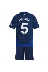 Manchester United Harry Maguire #5 Babytruitje Uit tenue Kind 2024-25 Korte Mouw (+ Korte broeken)